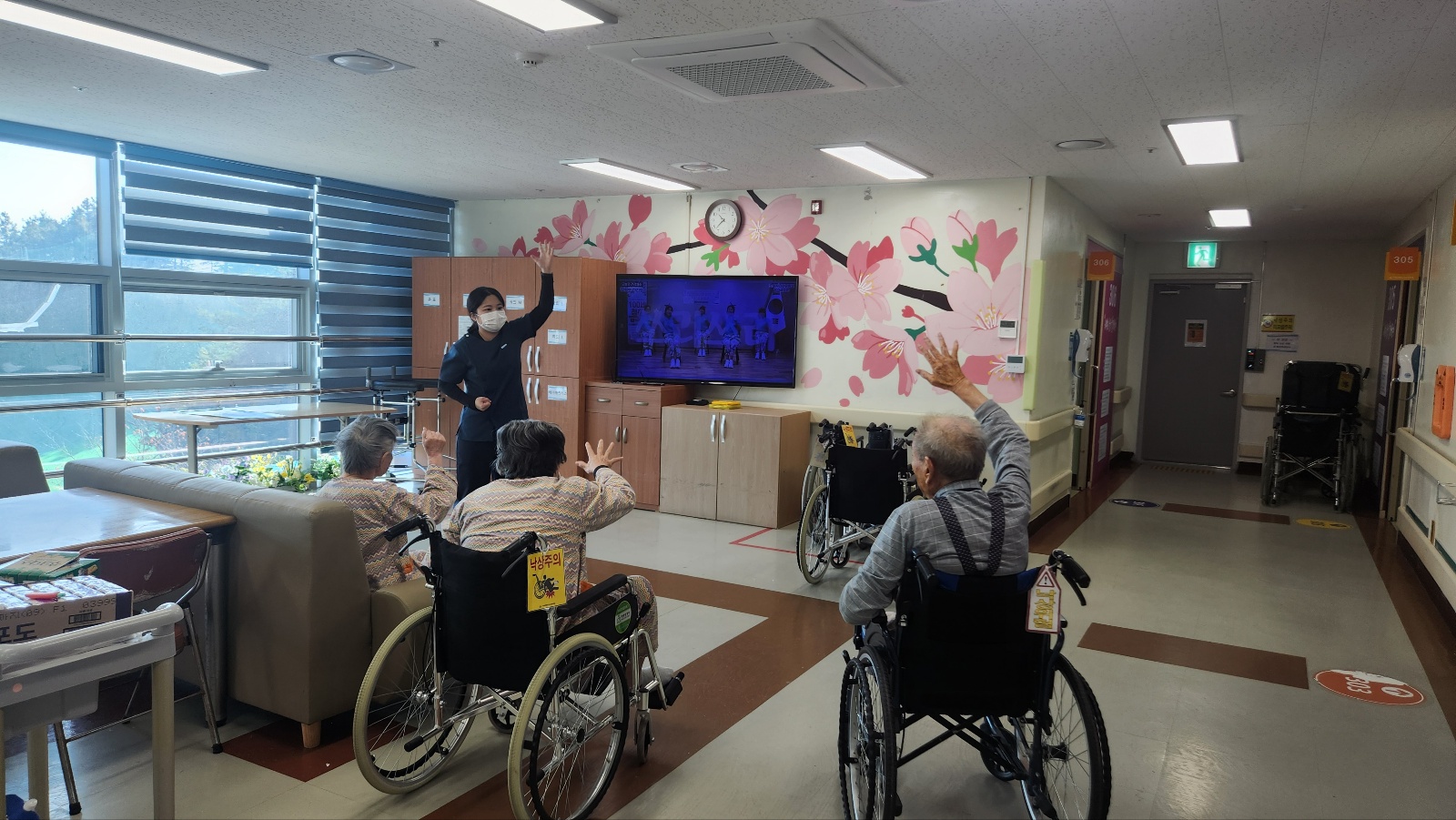 KakaoTalk_20251105_142449255_02